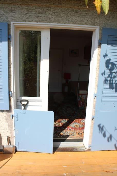 Erholung Mit Seesicht, Terrasse Und Garten 위버링겐 외부 사진